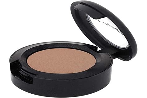 mac omega eyeshadow review.